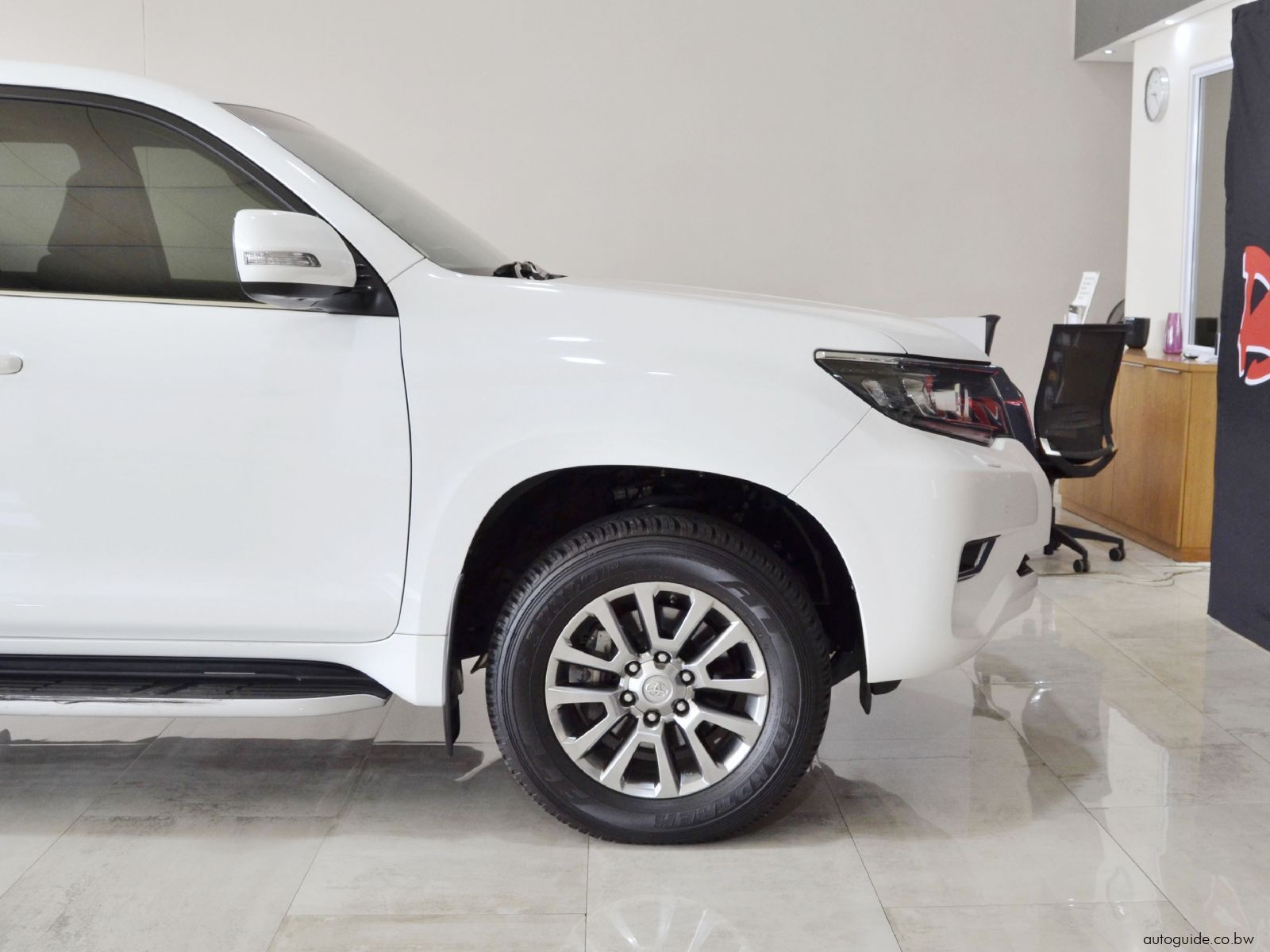 2018 Toyota Prado VX.L V6 photo