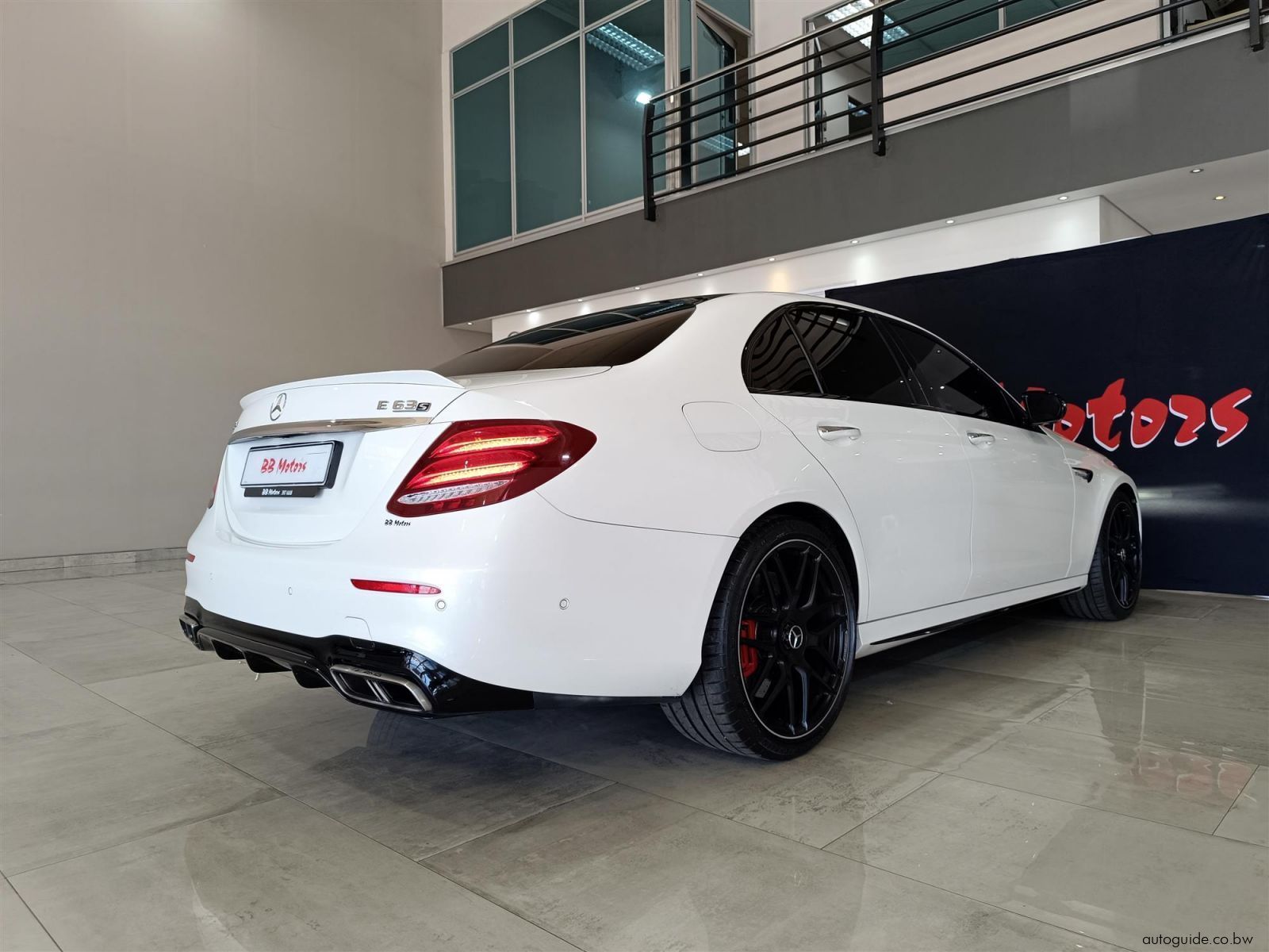 2017 Mercedes-Benz E 63S AMG V8 Bi-Turbo photo
