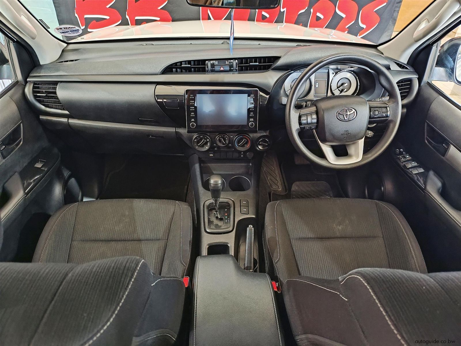 2024 Toyota Hilux Raider GD-6 2.4 4x4 AT photo