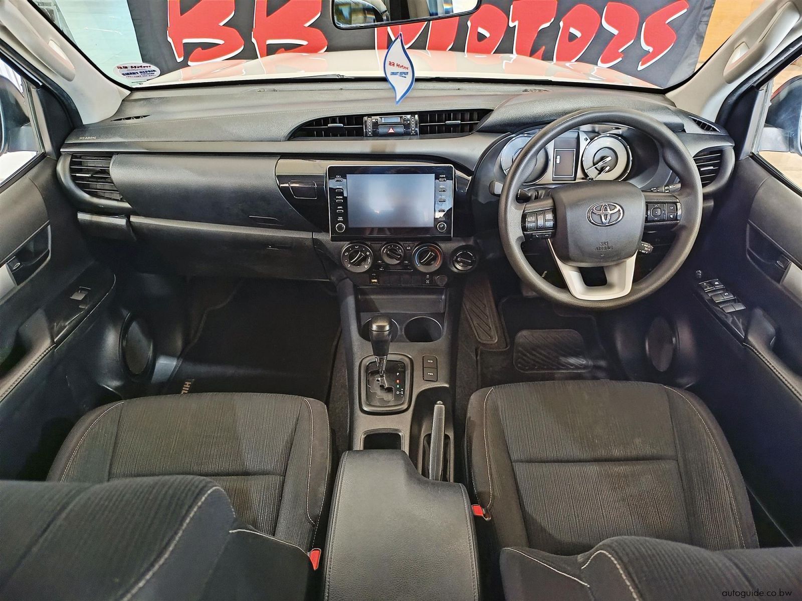 2023 Toyota Hilux Raider GD-6 2.4 4x4 AT photo
