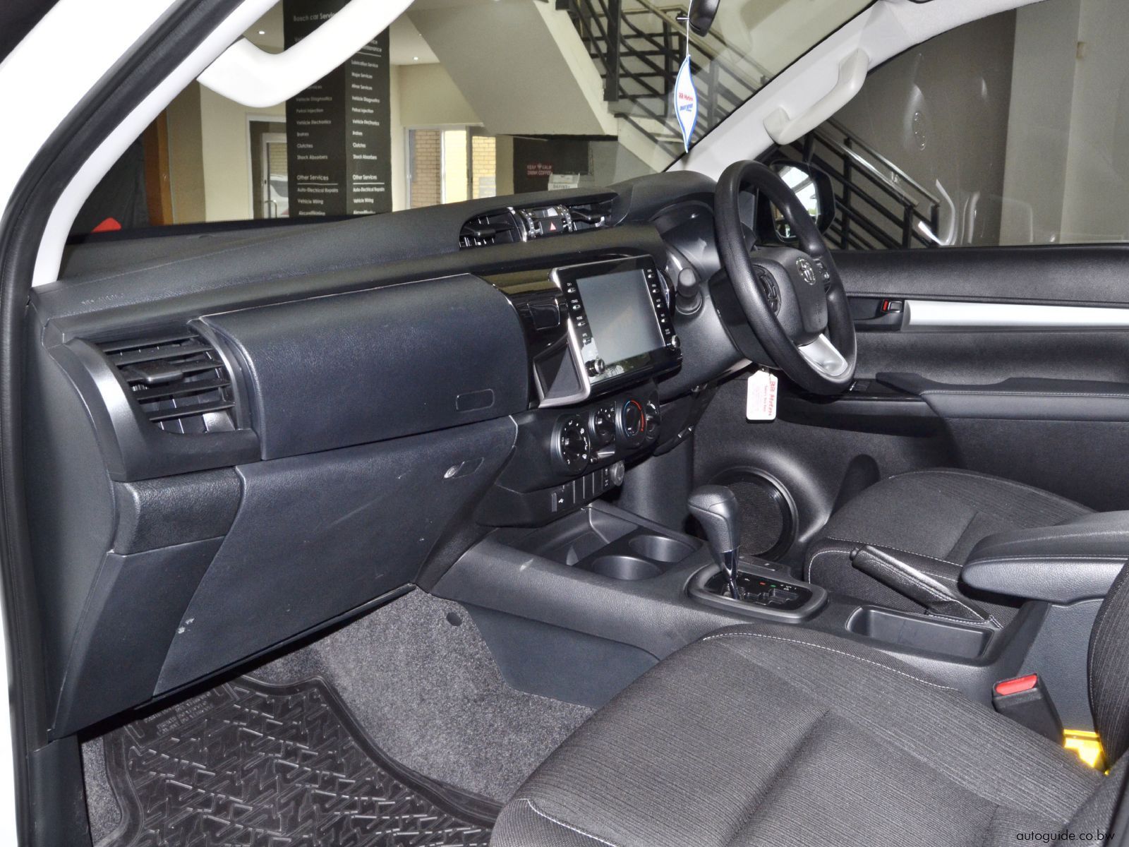 2024 Toyota Hilux GD6 photo