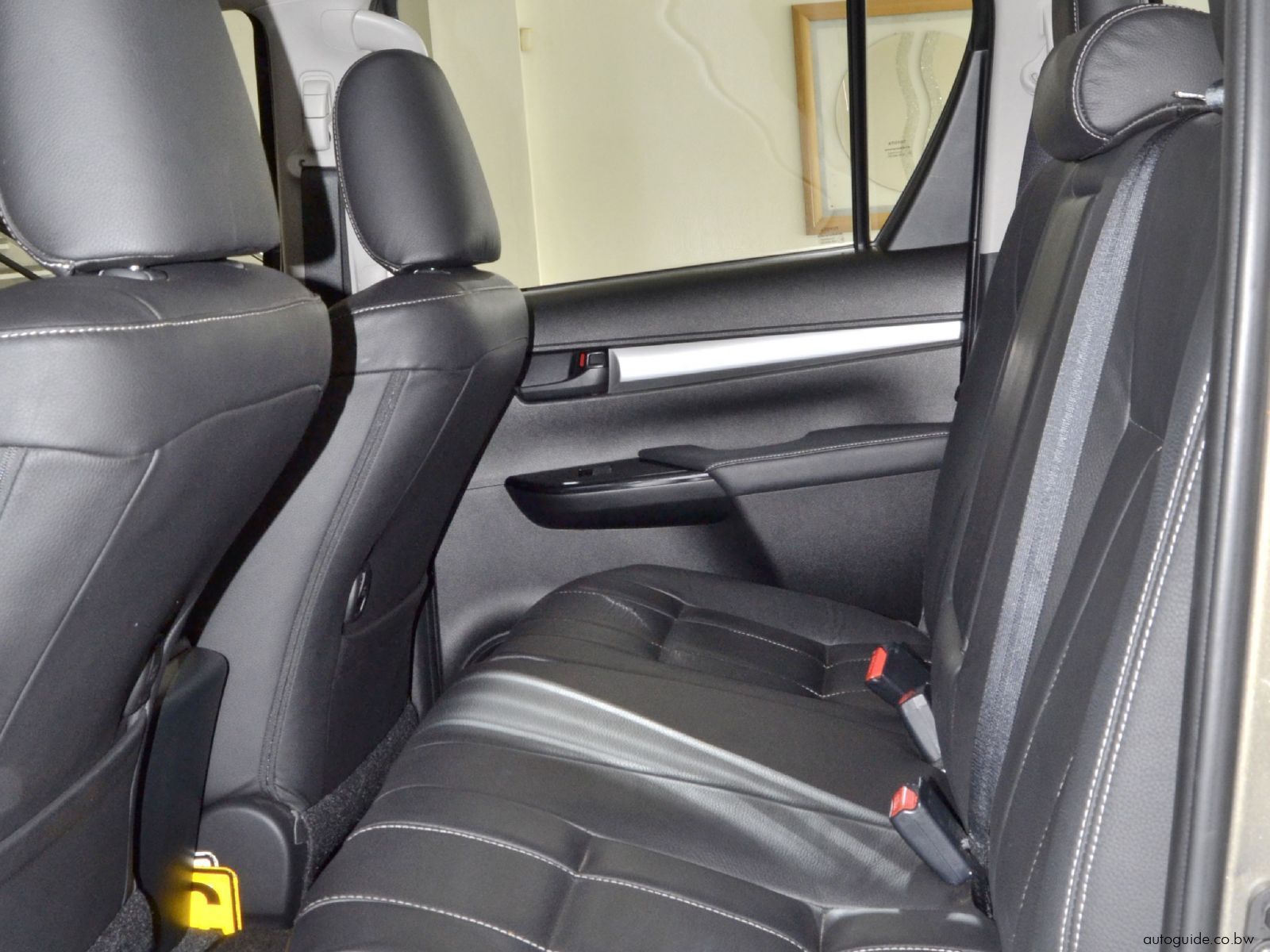 2025 Toyota Hilux GD6 photo