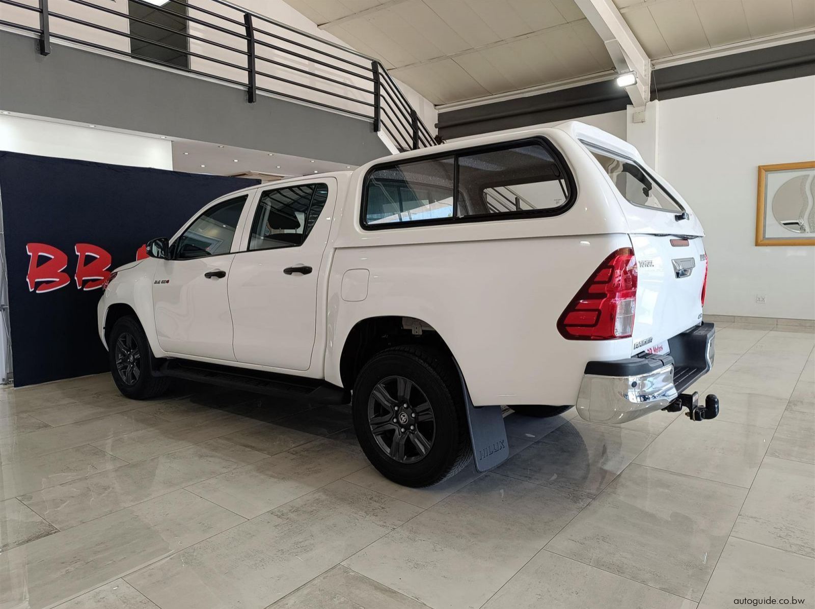 2023 Toyota Hilux Raider GD-6 2.4 4x4 AT pictures