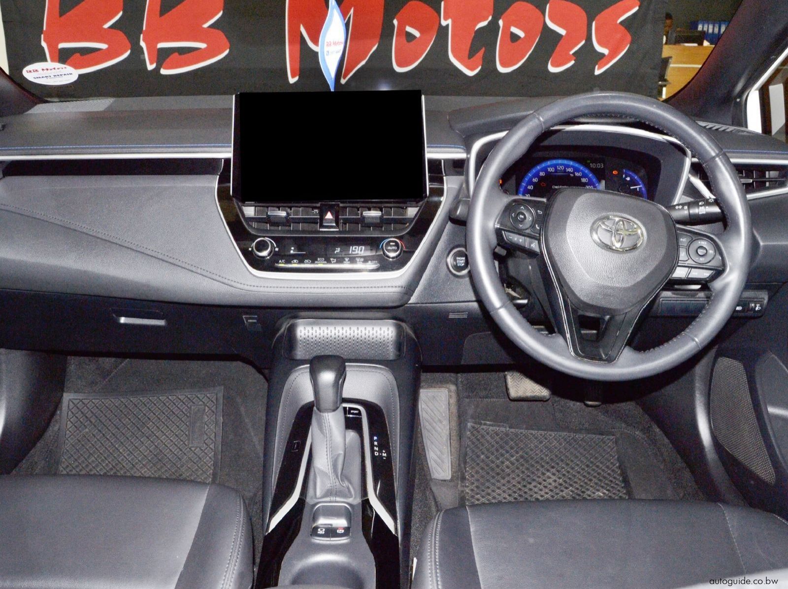 2020 Toyota Corolla XR pictures