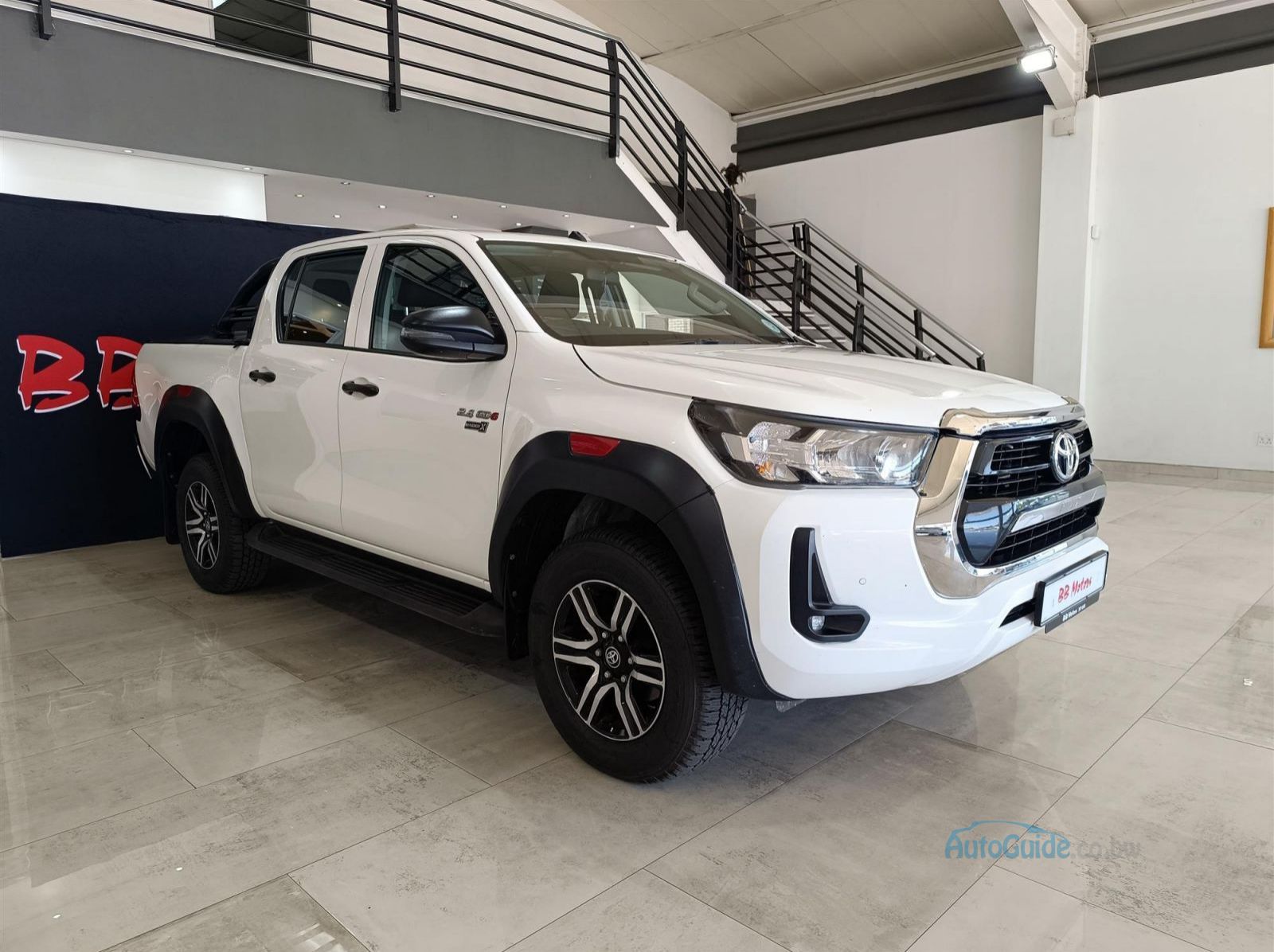 2024 Toyota Hilux Raider-X GD-6 2.4 4x4 AT pictures