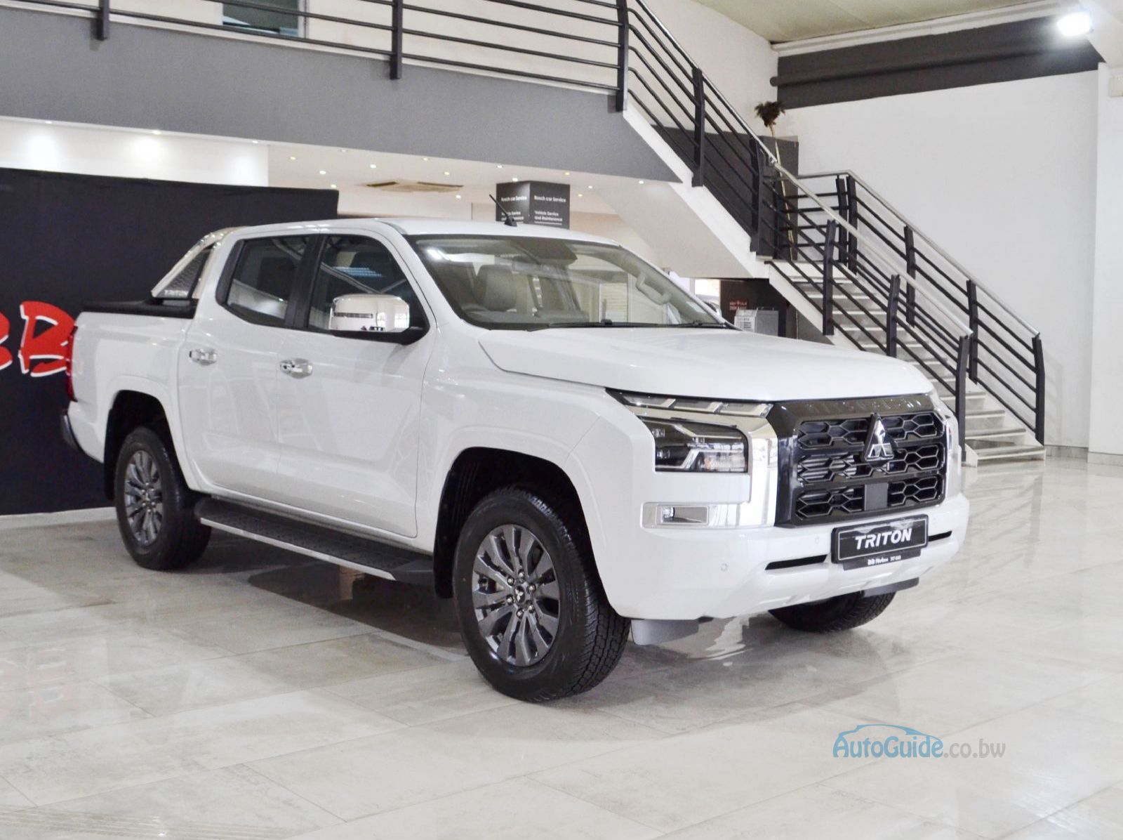 2025 Mitsubishi Triton - A/T - 4x4 pictures