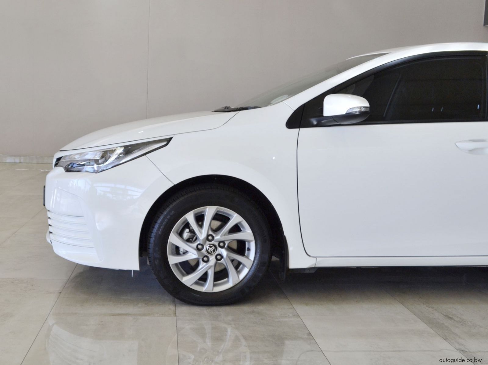 2024 Toyota Corolla Quest Exclusive pictures