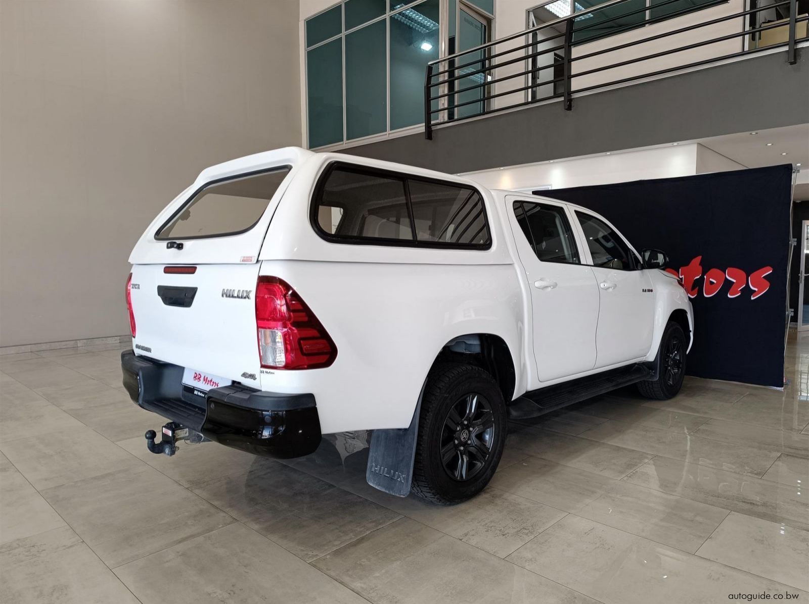 2024 Toyota Hilux Raider GD-6 2.4 4x4 AT pictures