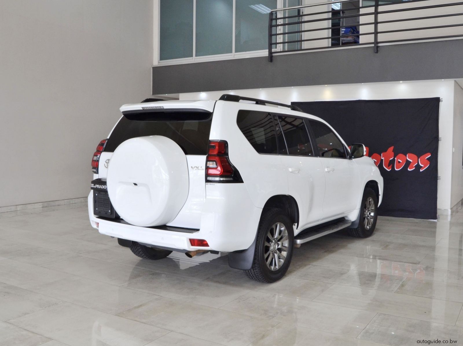 2018 Toyota Prado VX.L V6 pictures