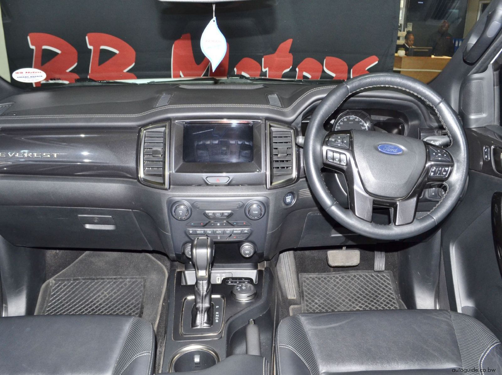 2022 Ford Everest Limited Bi-Turbo pictures