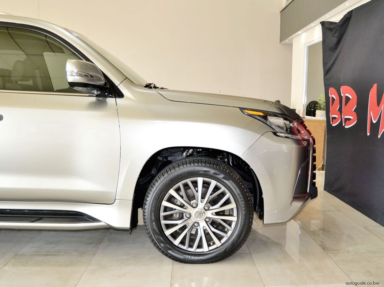 2018 Lexus LX 450d pictures