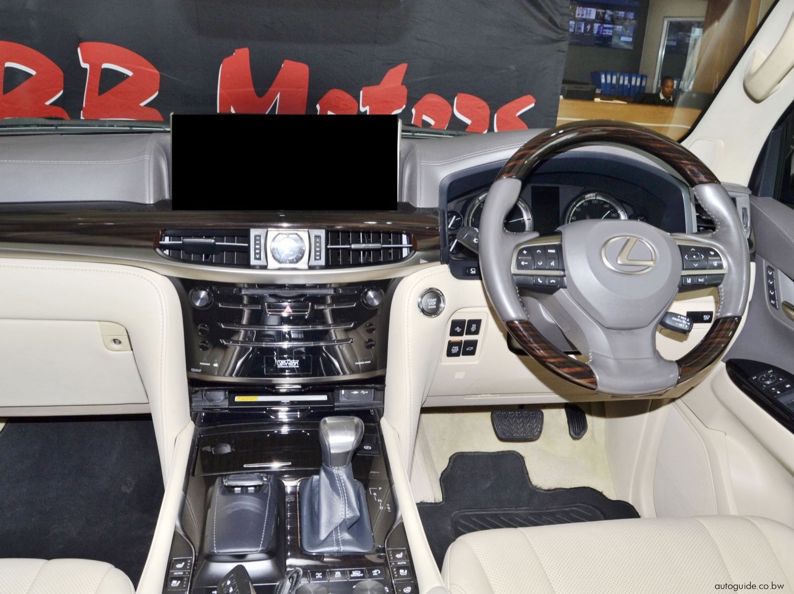 2018 Lexus LX 450d pictures