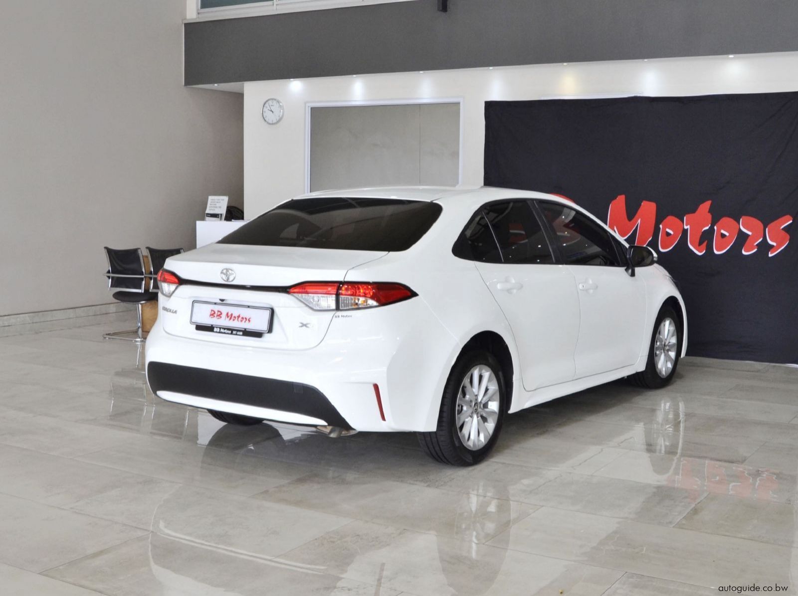 2020 Toyota Corolla XS pictures