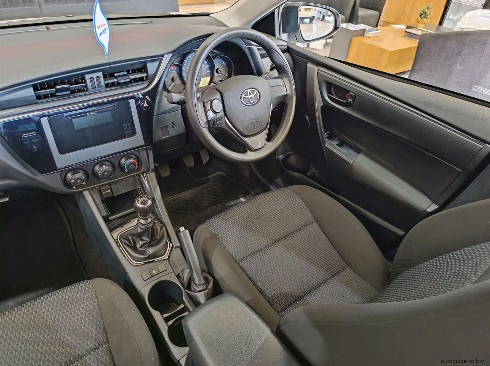 2024 Toyota Corolla Quest 1.8 pictures