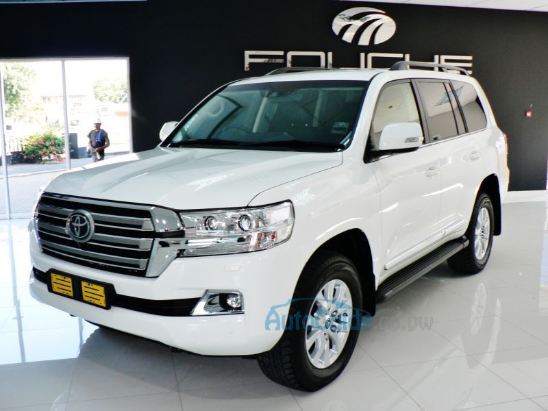 Toyota land cruiser vxr