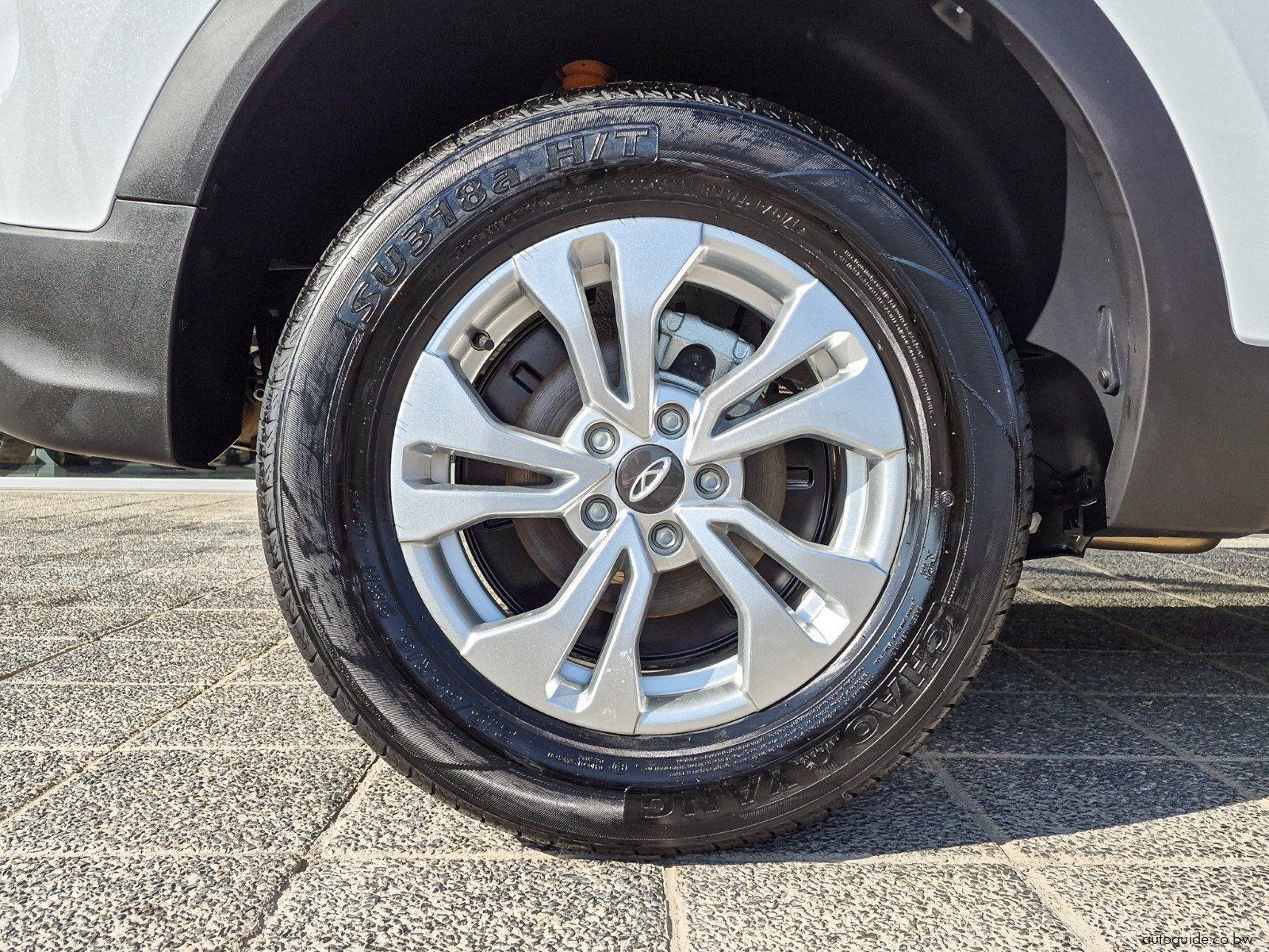 2026 Chery Tiggo 4 Cross 1.5 LiT CVT photo