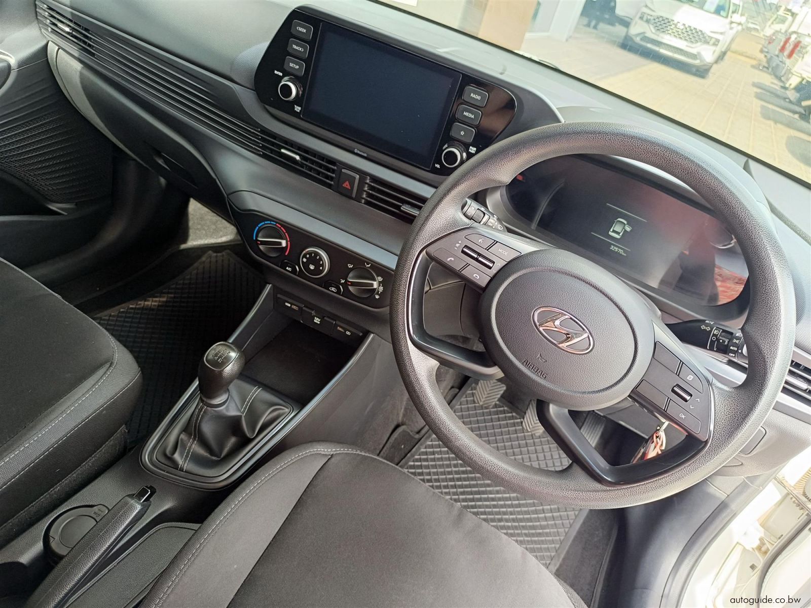 2022 Hyundai i20 1.2L Motion photo