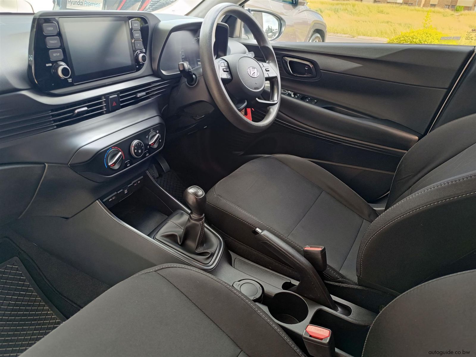 2022 Hyundai i20 1.2L Motion photo