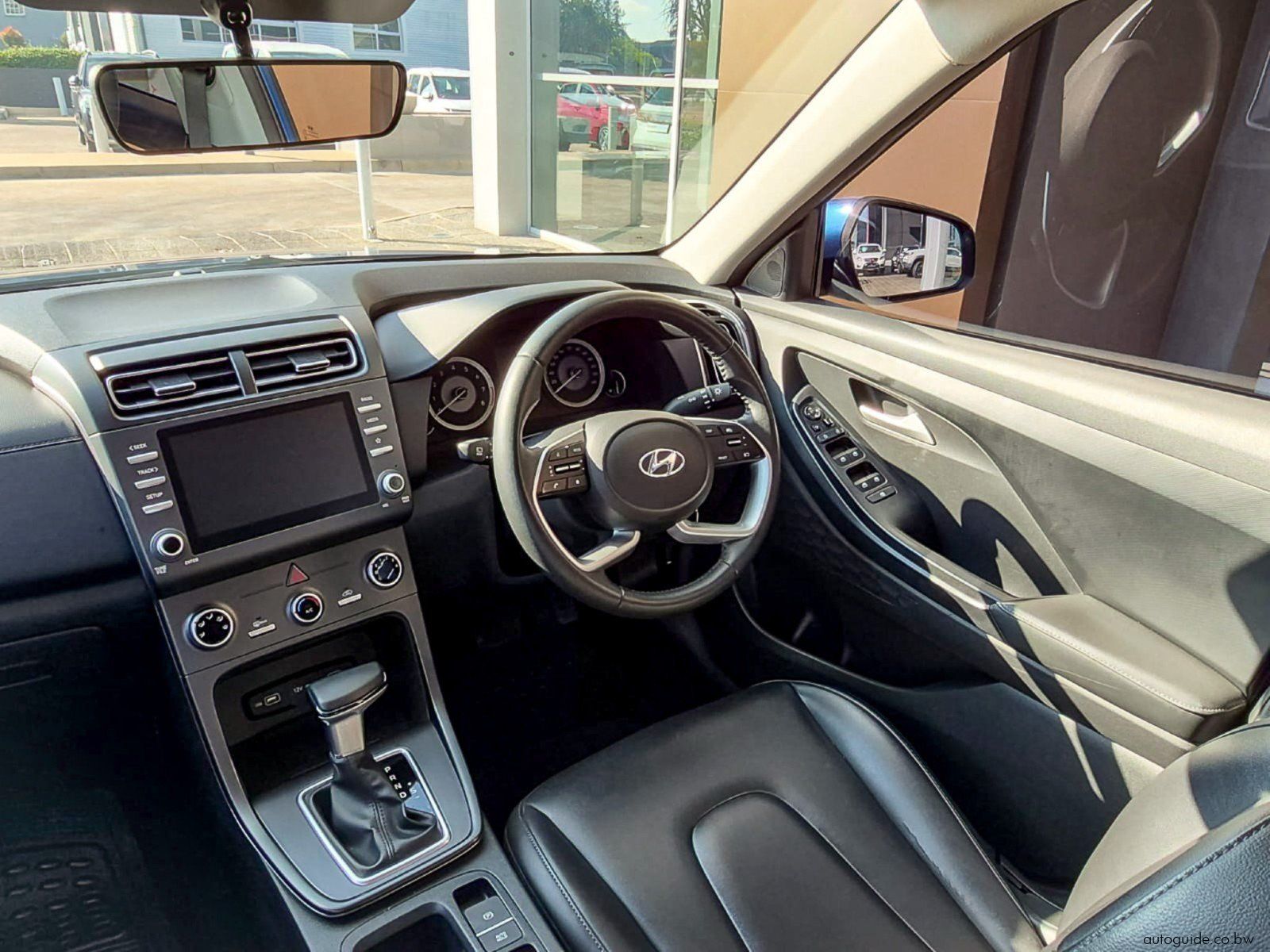 2024 Hyundai Creta Executive IVT photo