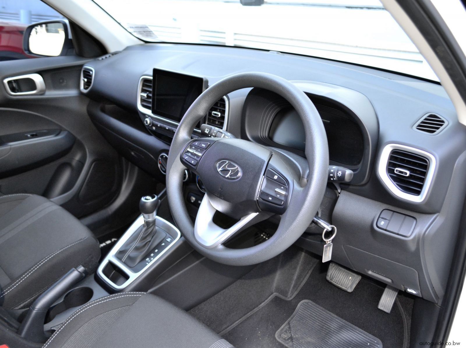 2024 Hyundai Venue pictures