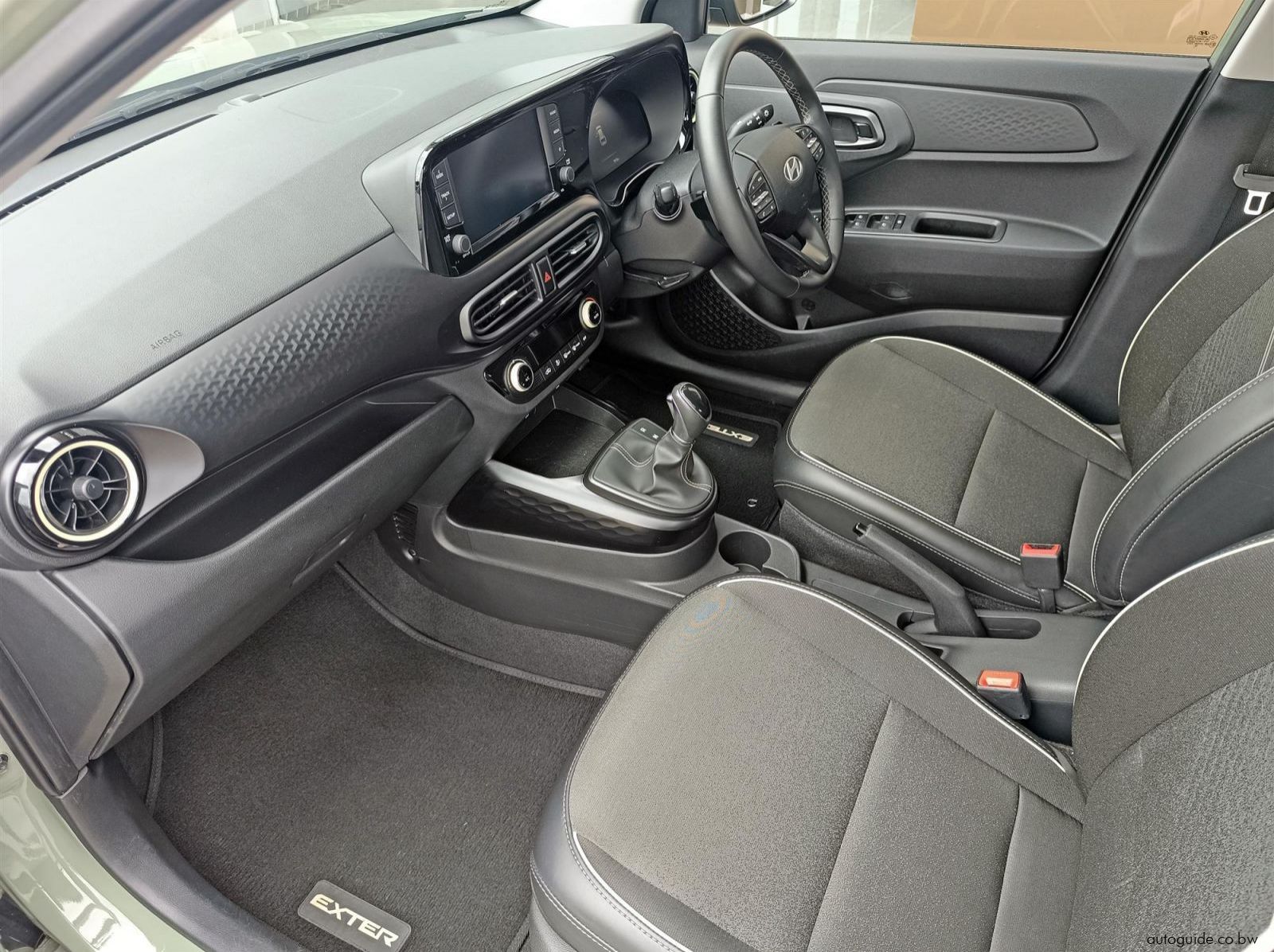 2025 Hyundai Exter pictures