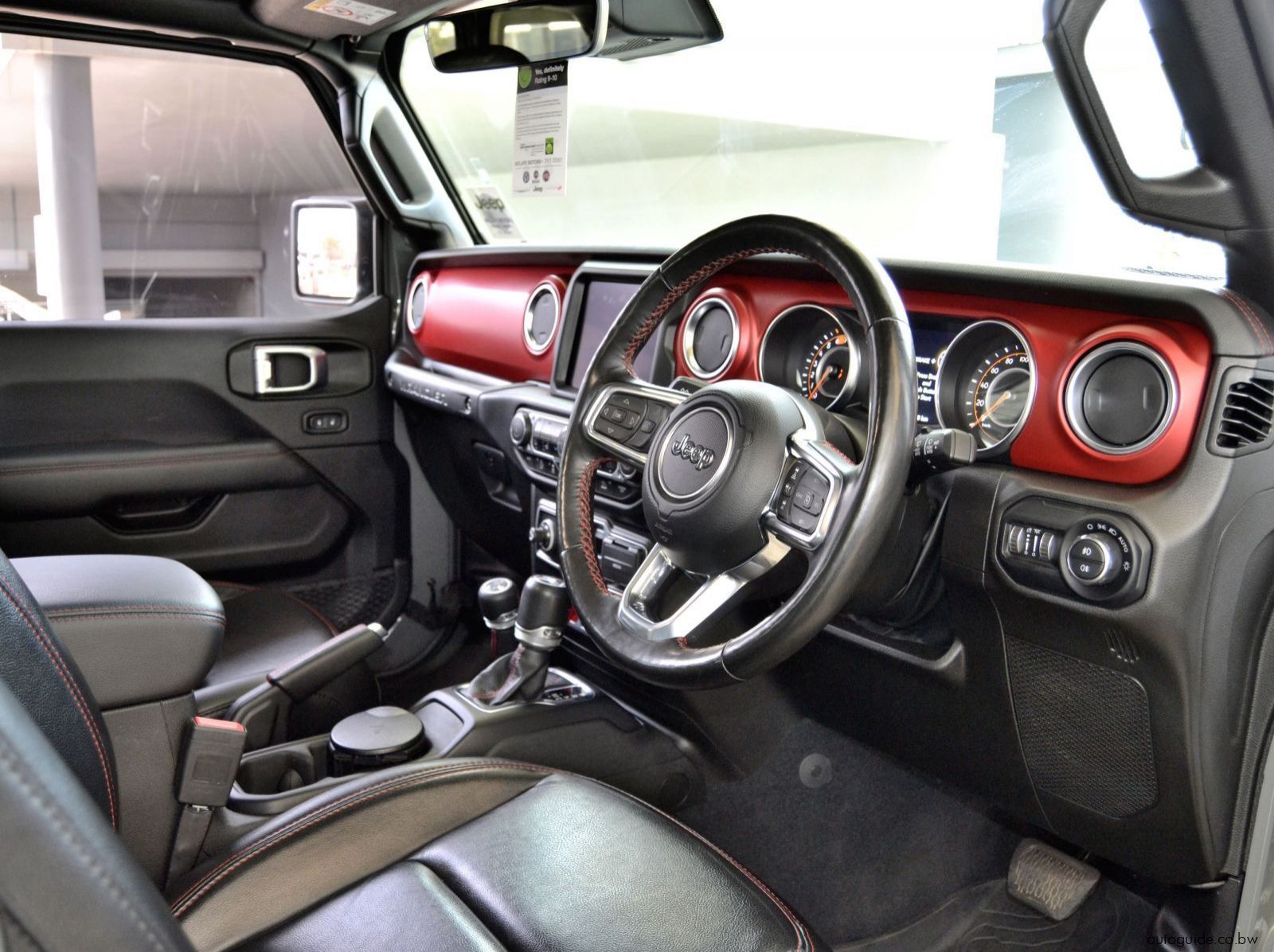 2023 Jeep Wrangler Rubicon pictures