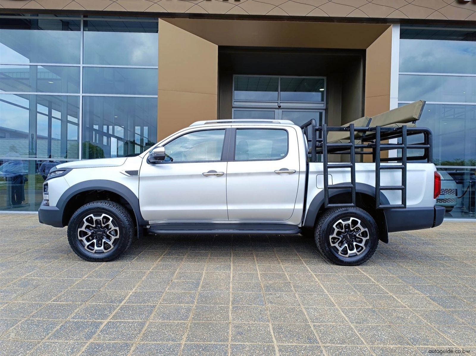 2026 JAC T9 Super Lux 4x4 2.0L CTi pictures