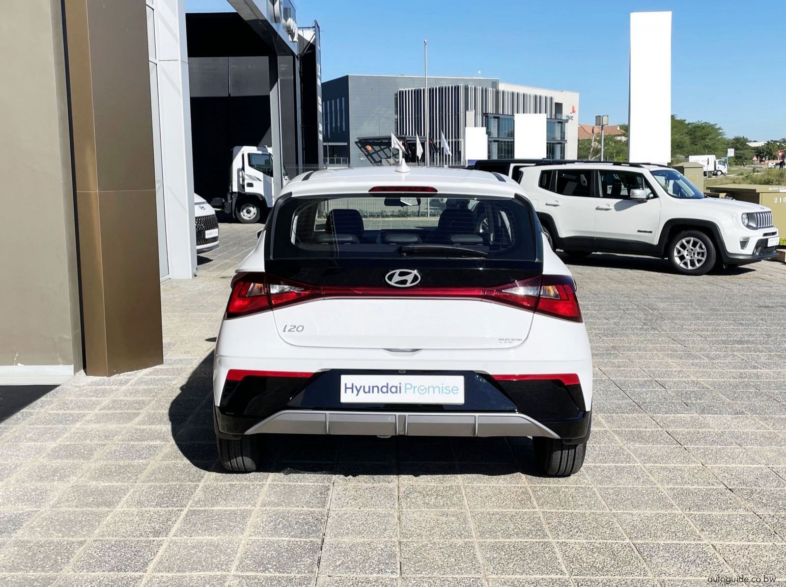 2025 Hyundai i20 pictures