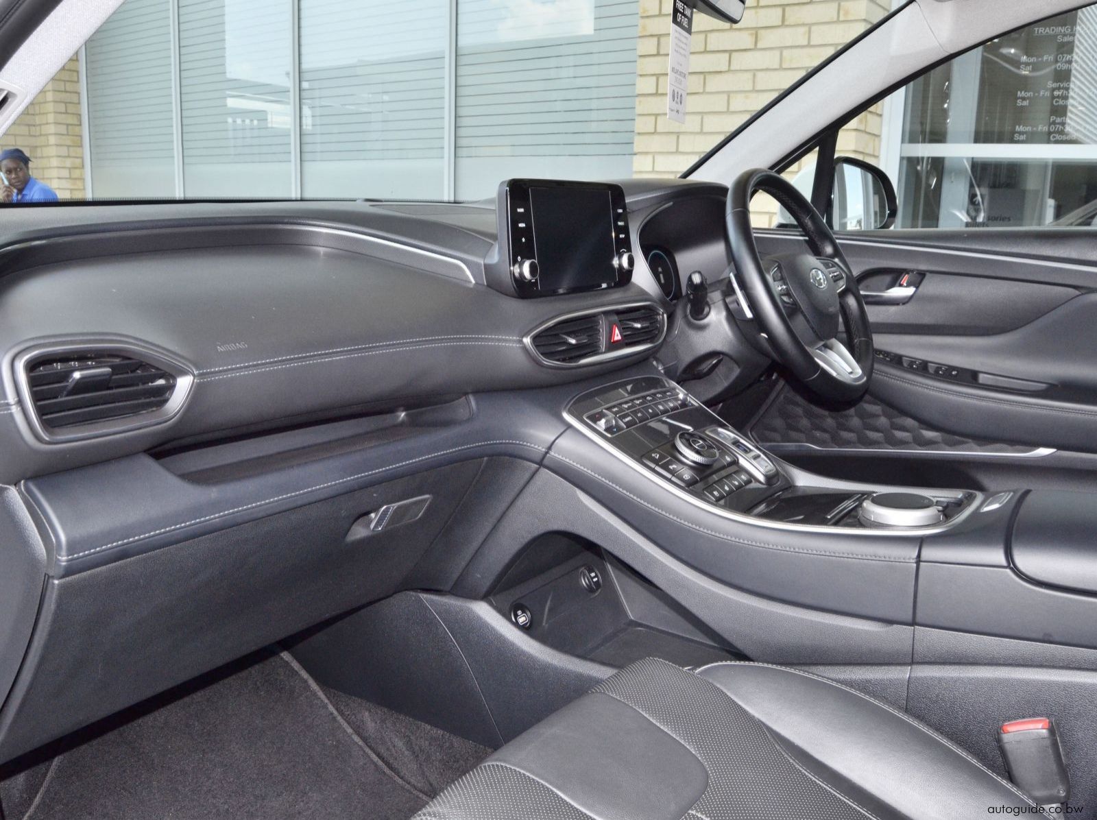 2021 Hyundai Santa Fe Elite pictures