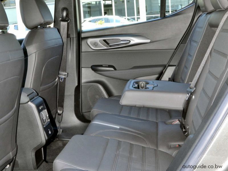 2024 Alfa Romeo Tonale Veloce - 1.5 Petrol/Hybrid pictures