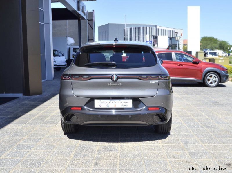 2024 Alfa Romeo Tonale Veloce - 1.5 Petrol/Hybrid pictures