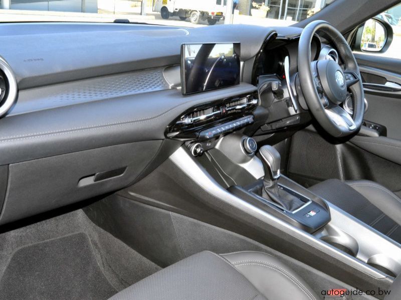 2024 Alfa Romeo Tonale Veloce - 1.5 Petrol/Hybrid pictures