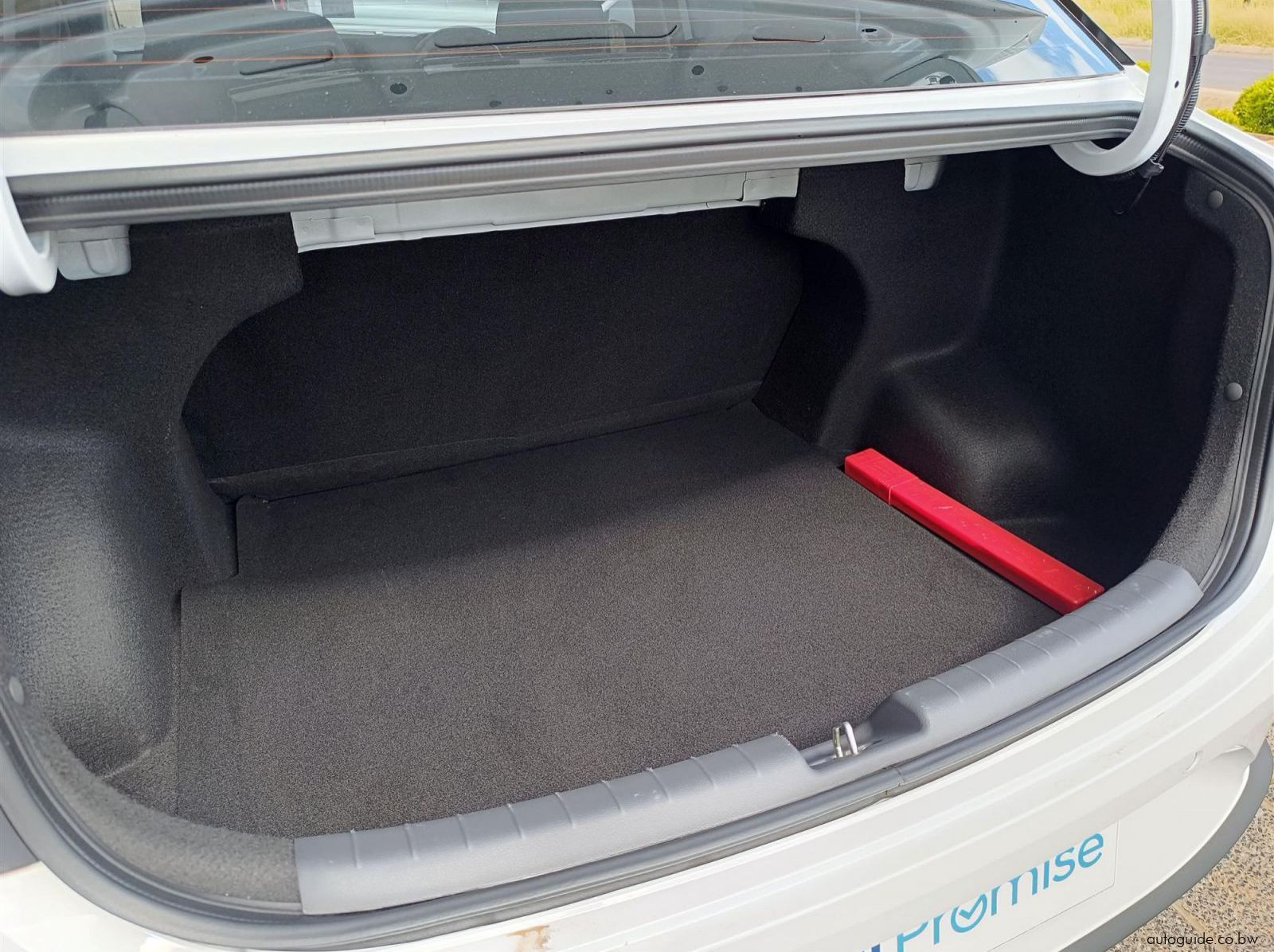 2025 Hyundai Grand i10 1.2 Executive Sedan pictures