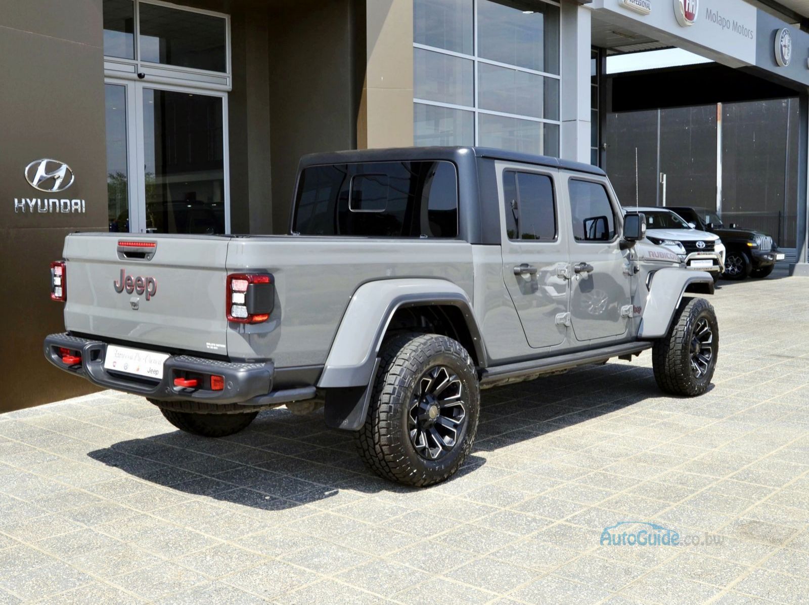 2023 Jeep Gladiator Rubicon - 8 A/T pictures