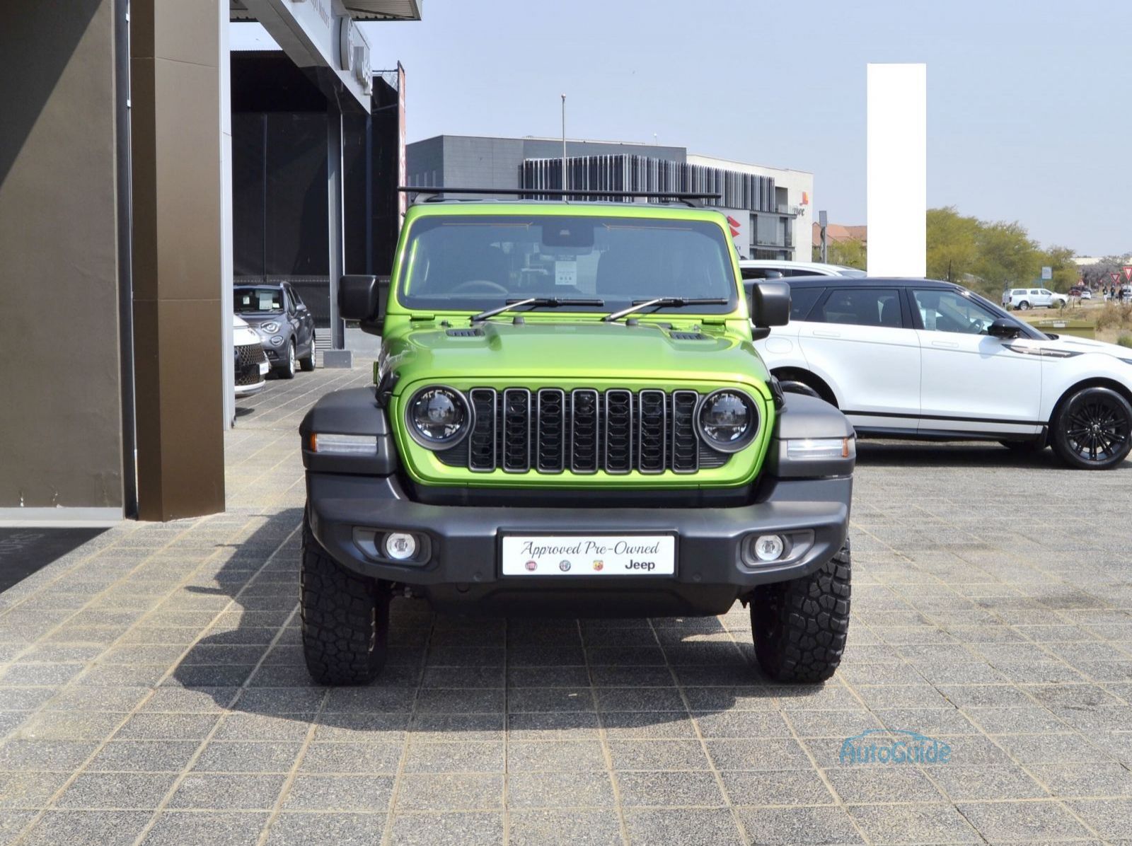 2025 Jeep Wrangler Rubicon pictures