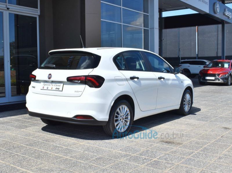 2022 Fiat Tipo pictures