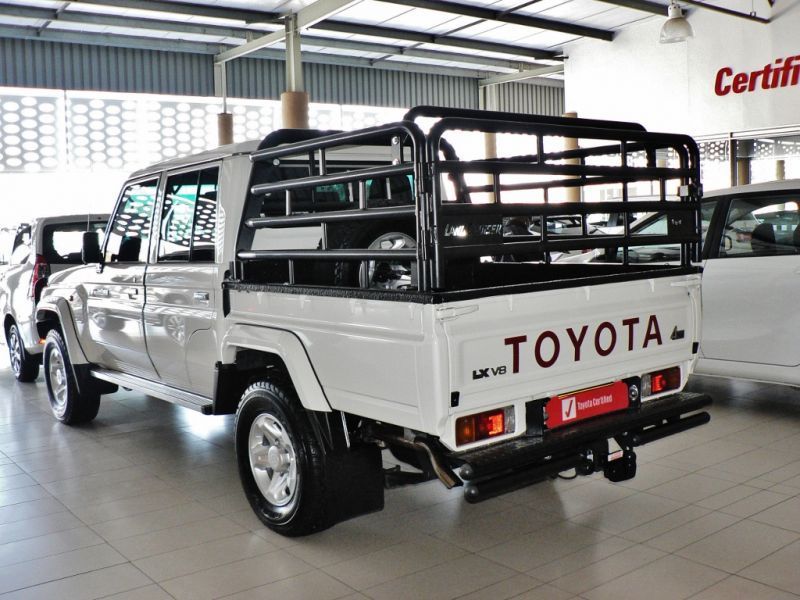 2020 Toyota Land Cruiser LX V8 for sale | 12 600 Km | Manual ...