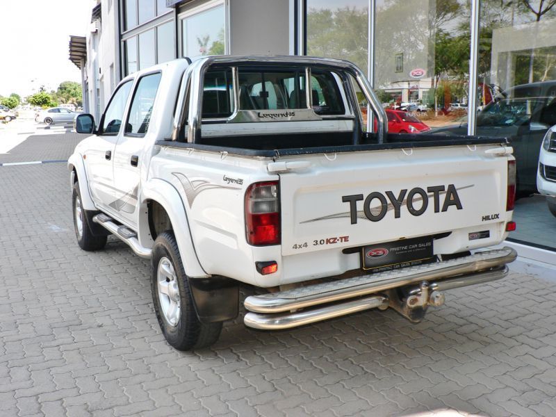 2004 Toyota Hilux KZTE Legend 35 for sale | 290 000 Km | Manual ...