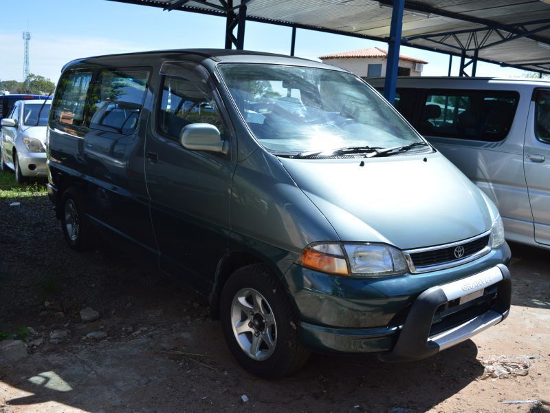 Toyota granvia 1999