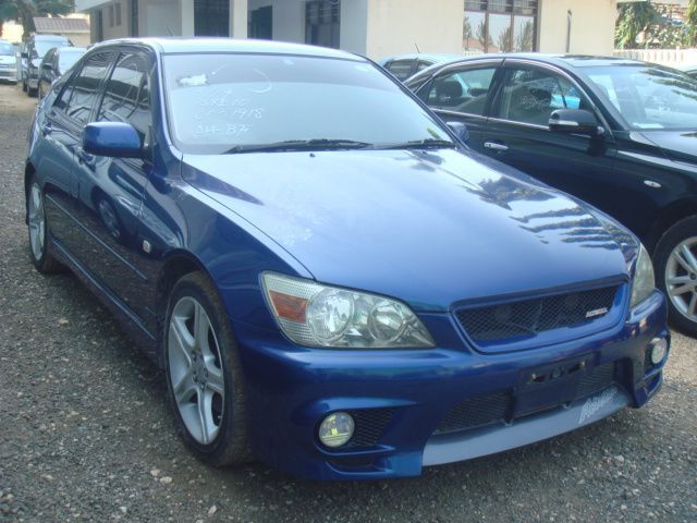 1998 Toyota ALTEZZA for sale | 85 621 Km | Automatic tiptronic ...