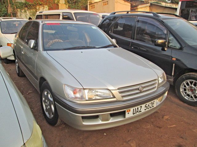 Toyota premio 1997