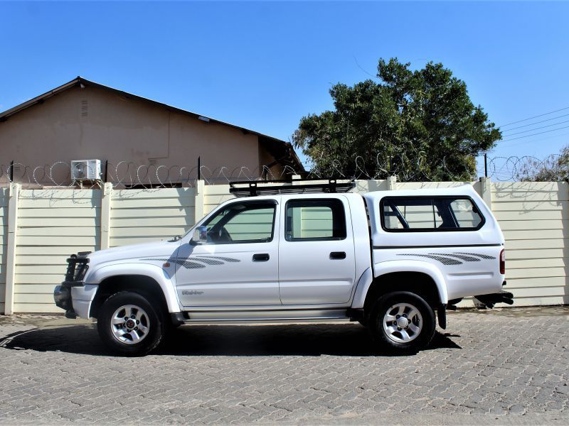 Toyota hilux 2003