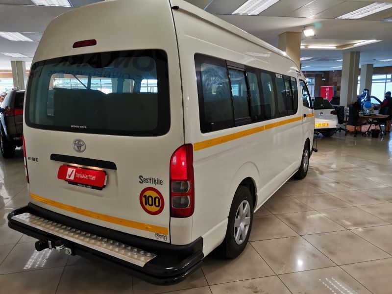 2021 Toyota Quantum Hiace 2.7 Sesfikile 16 Seater For Sale 