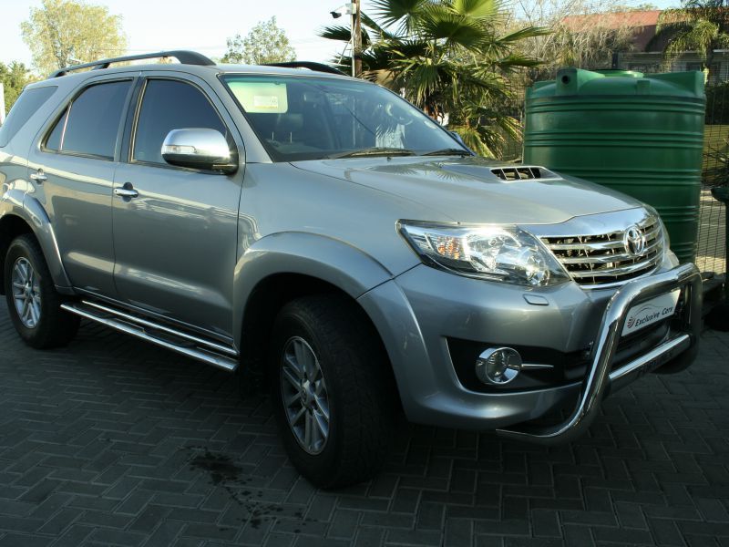 2015 Toyota Fortuner 3.0 D4D 4x2 a/t RB for sale | 60 000 Km