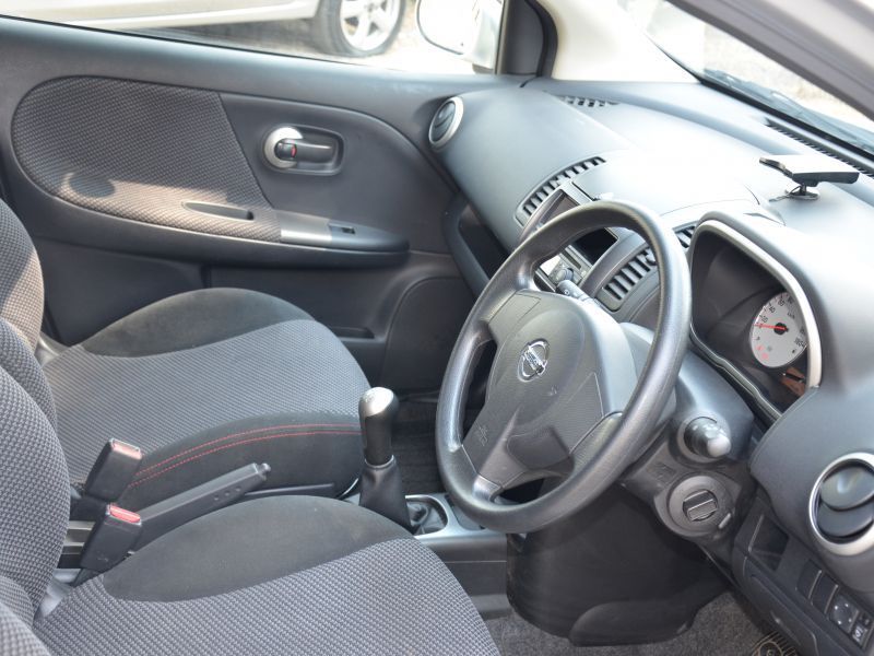 Nissan note manual