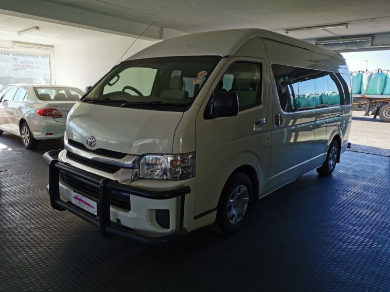 2016 Toyota Quantum Hiace 2.5 D4d 14-seater For Sale 