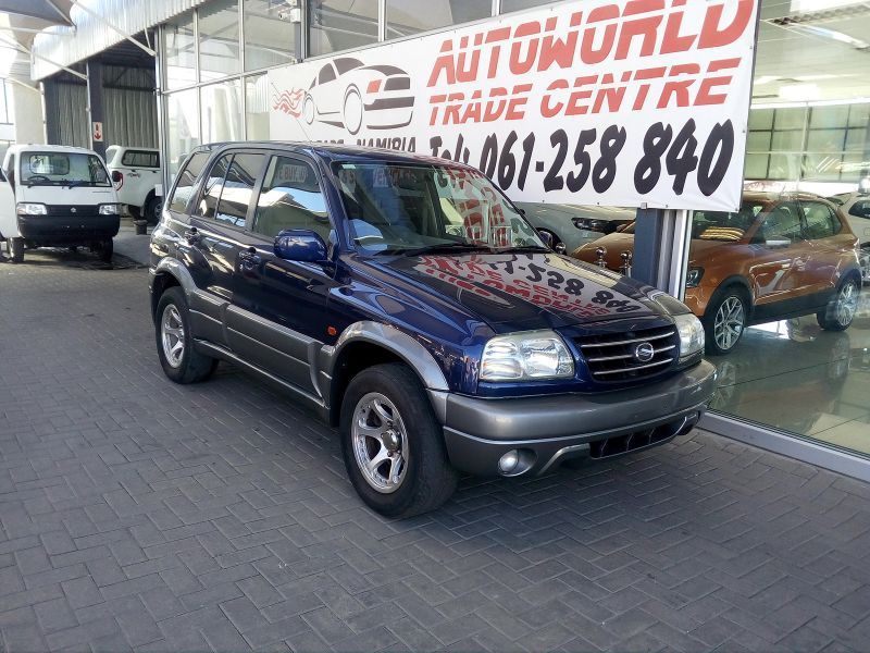 Suzuki escudo 2003