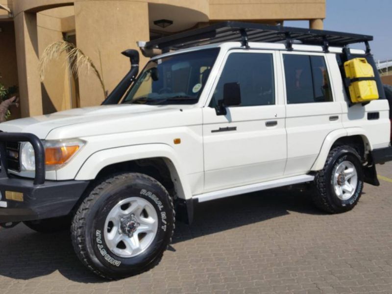 2014 Toyota Landcruiser 4x4 4.2d 76 series S/W for sale | 182 000 Km ...