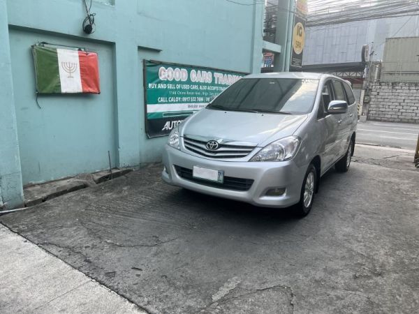 2011 Toyota Innova G photo