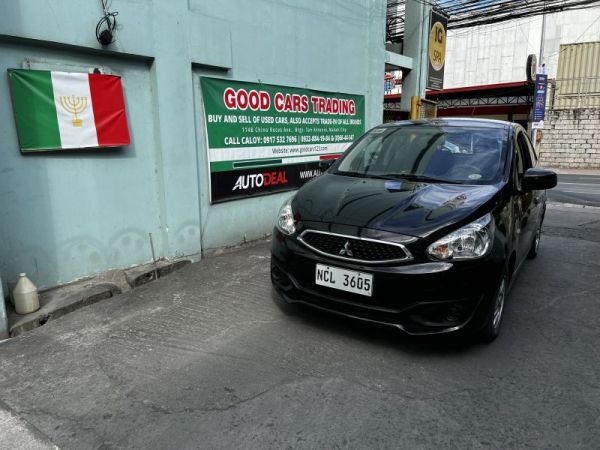 2017 Mitsubishi Mirage GLX photo